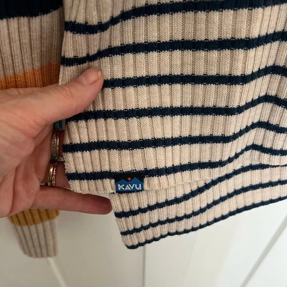 Kavu Pullover Stripped Turtleneck Sweater rib knit soft stretchy